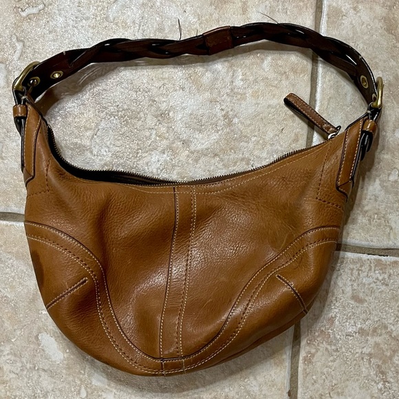 Coach purse - Picture 2 of 8